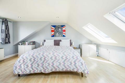 1 bedroom flat for sale, Finchley Road, London NW3