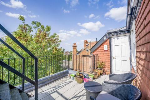 1 bedroom flat for sale, Finchley Road, London NW3