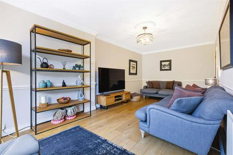 4 bedroom semi-detached house for sale, Ufton Close, Shirley, Solihull