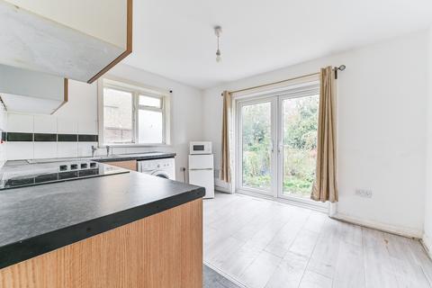 Studio for sale, Lodge Road, Croydon, CR0