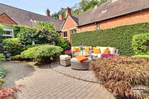 3 bedroom barn conversion for sale, Coppice Cottage, Chestall Park, Gentleshaw, WS15 4RD - A Beautifully Presented Barn Conversion