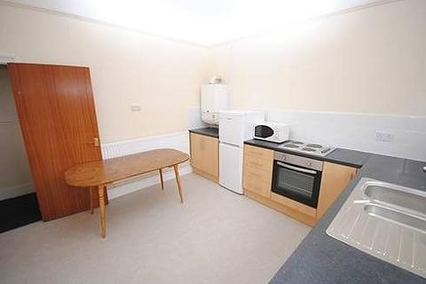 2 bedroom house to rent, Herrick Road, Loughborough LE11