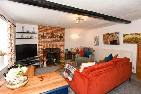 3 bedroom house for sale, Yerbury Street, Trowbridge