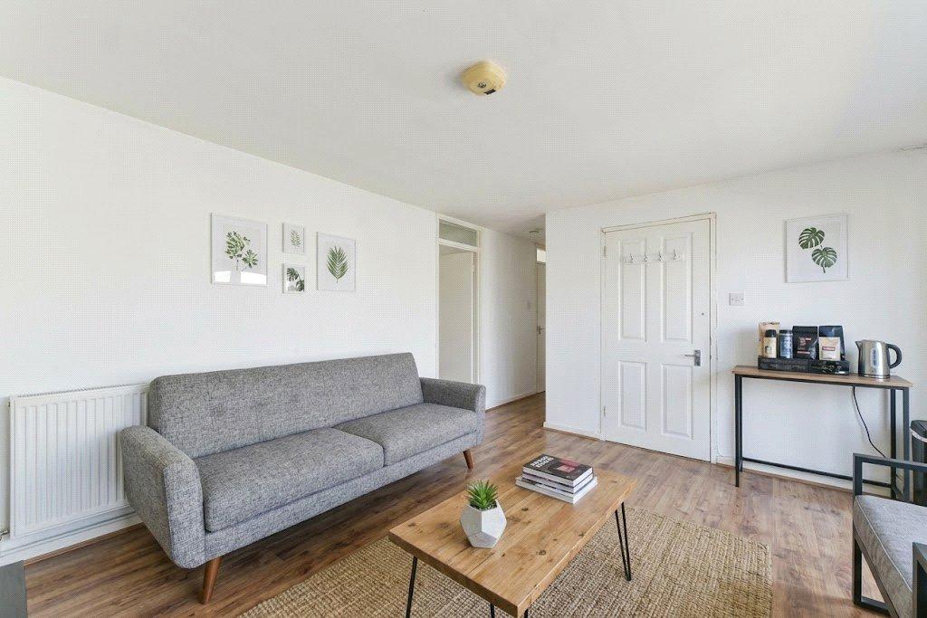 House in Kingston Upon Thames - View 4