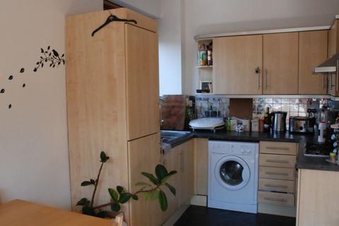 1 bedroom apartment for sale, East Barnet Road, Barnet EN4