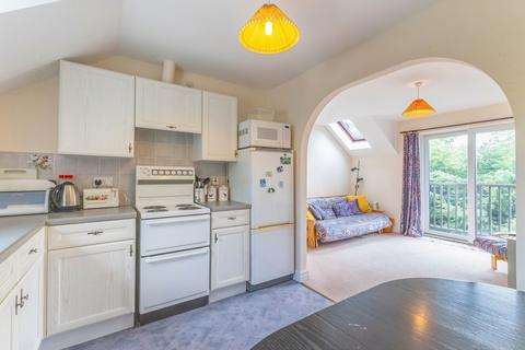 2 bedroom flat for sale, 14 Howe Gardens, Kendal
