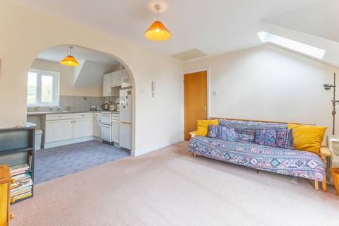 2 bedroom flat for sale, 14 Howe Gardens, Kendal