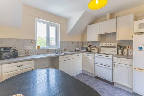 2 bedroom flat for sale, 14 Howe Gardens, Kendal
