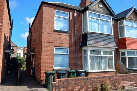 2 bedroom apartment for sale, Lisle Street, WALLSEND