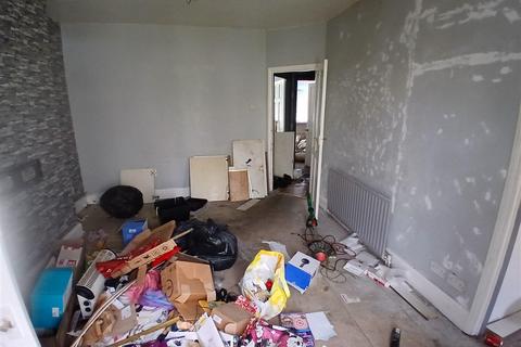 2 bedroom apartment for sale, Lisle Street, WALLSEND