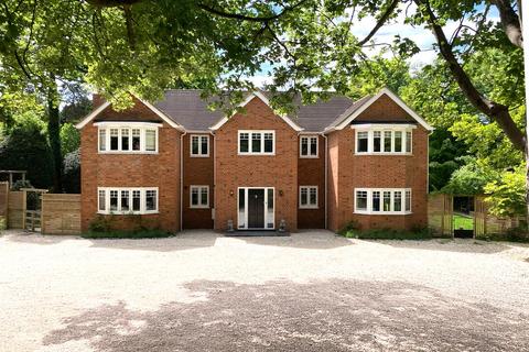 5 bedroom detached house for sale, Park Road, Stoke Poges SL2