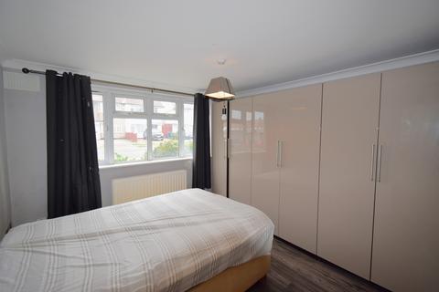 1 bedroom ground floor maisonette to rent, Rayners Lane, Harrow HA2
