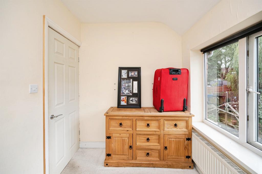 House in Oldbury - View 5