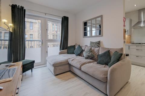 2 bedroom flat for sale, 358 Pollokshaws Road, Strathbungo, Glasgow, G41 1BF