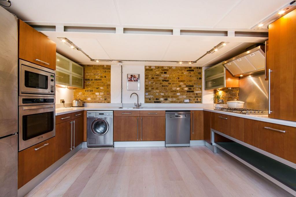 Apartment in London - View 3
