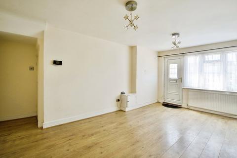 1 bedroom maisonette for sale, The Parade, North Road, Havering-Atte-Bower, Romford, RM4