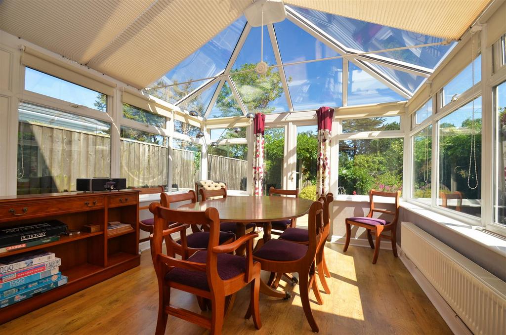 House in Ryde - View 3