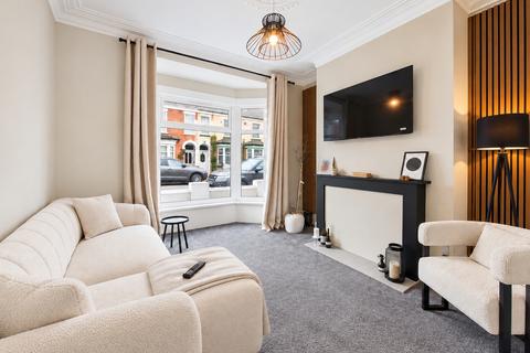 2 bedroom end of terrace house for sale, Severn Street, East Riding of Yorkshire HU8