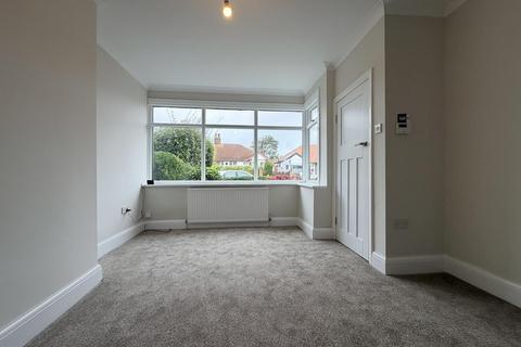 2 bedroom semi-detached house to rent, Bryning Avenue, Bispham, Blackpool