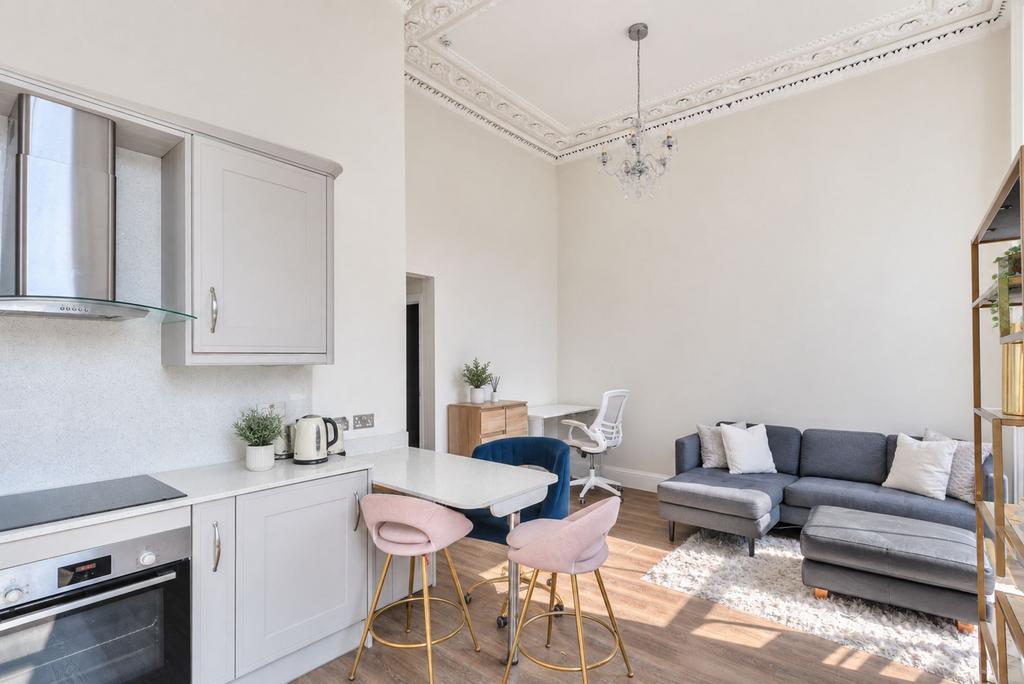 Apartment in London, South Kensington - View 3