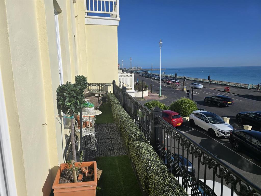 Apartment in Brighton, Kemptown - View 3