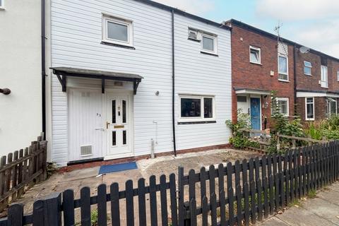 2 bedroom terraced house to rent, Braybourne Close, Uxbridge, UB8