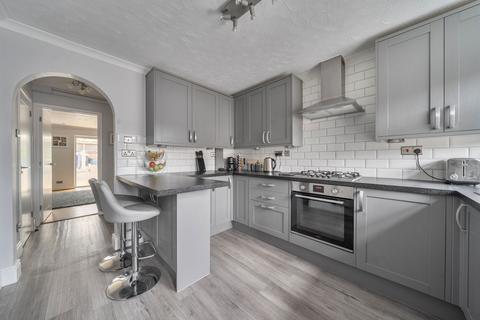 4 bedroom semi-detached house for sale, Astwick Road, Stotfold, SG5