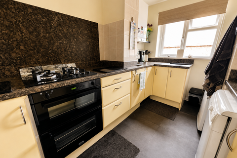 2 bedroom house for sale, Little Week Close, Dawlish, EX7