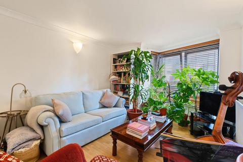 undefined, Lewis Gardens, London, N16