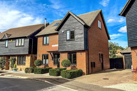 5 bedroom detached house for sale, The Shaw, Hatfield Heath, Bishop's Stortford, CM22