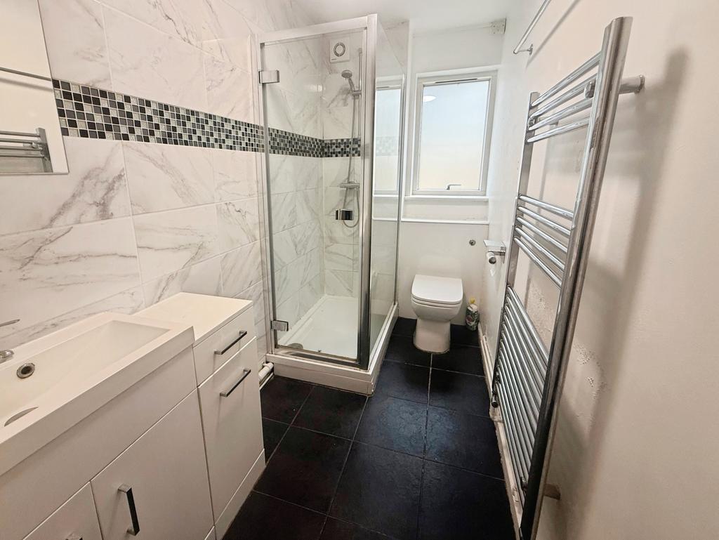 Apartment in Cambridge, Newnham - View 3