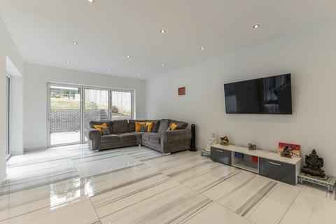 4 bedroom detached house for sale, Valley Road, Rickmansworth, Hertfordshire, WD3