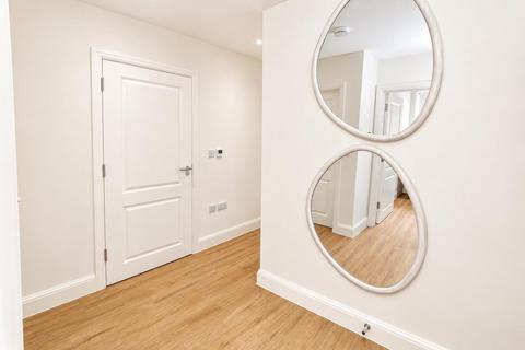 2 bedroom flat for sale, Brambledown Road, Sanderstead CR2