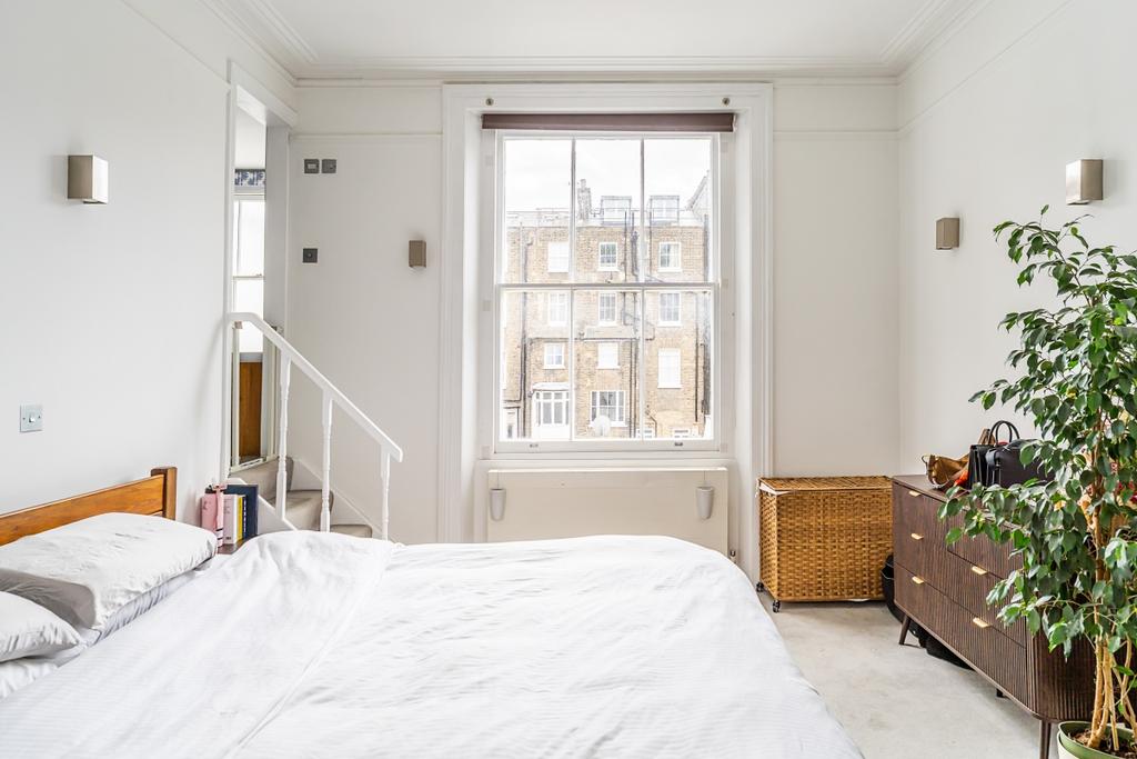 Apartment in London, South Kensington - View 4