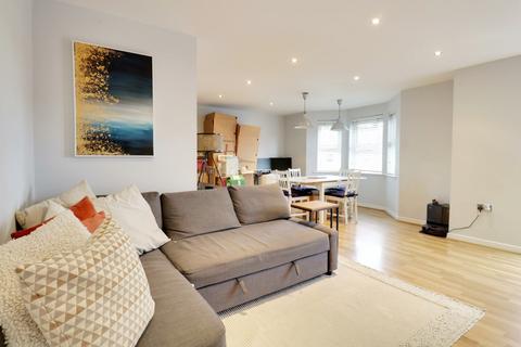 2 bed flat/apartment for rent in St. Helen's Court, Bromley BR1