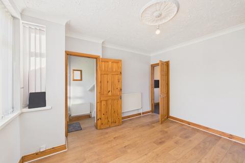 2 bedroom terraced house for sale, Hotham Drive, Hull, HU5 5LA
