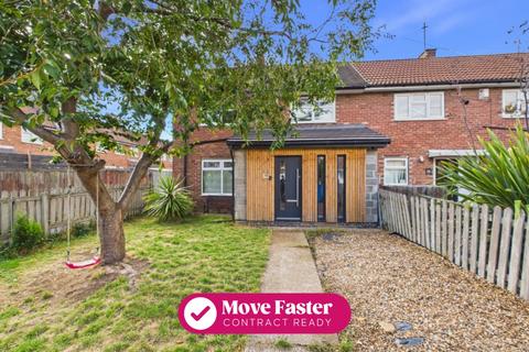 2 bedroom end of terrace house for sale, Amethyst Road, Hull, HU9 4DJ