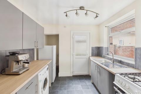 2 bedroom terraced house for sale, Goddard Avenue, Hull, East  HU5 2AW