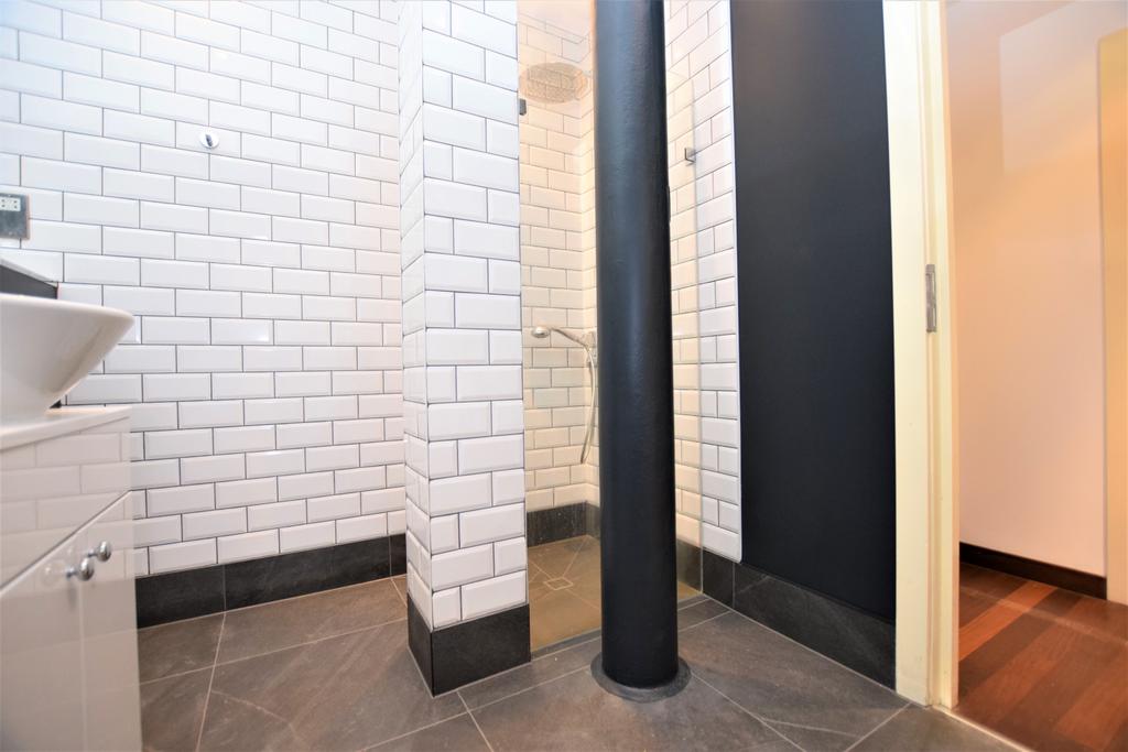 Apartment in London, Haddonhall Estate, Walworth - More