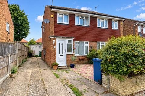Wardell Close, London