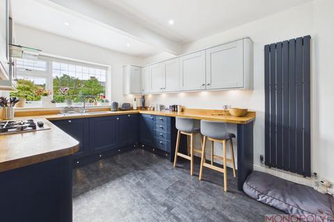 3 bedroom end of terrace house for sale, Park View, Rossett, LL12