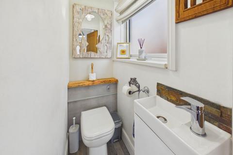 3 bedroom semi-detached house for sale, Mumbles, 10a Well Close Square, Whitby
