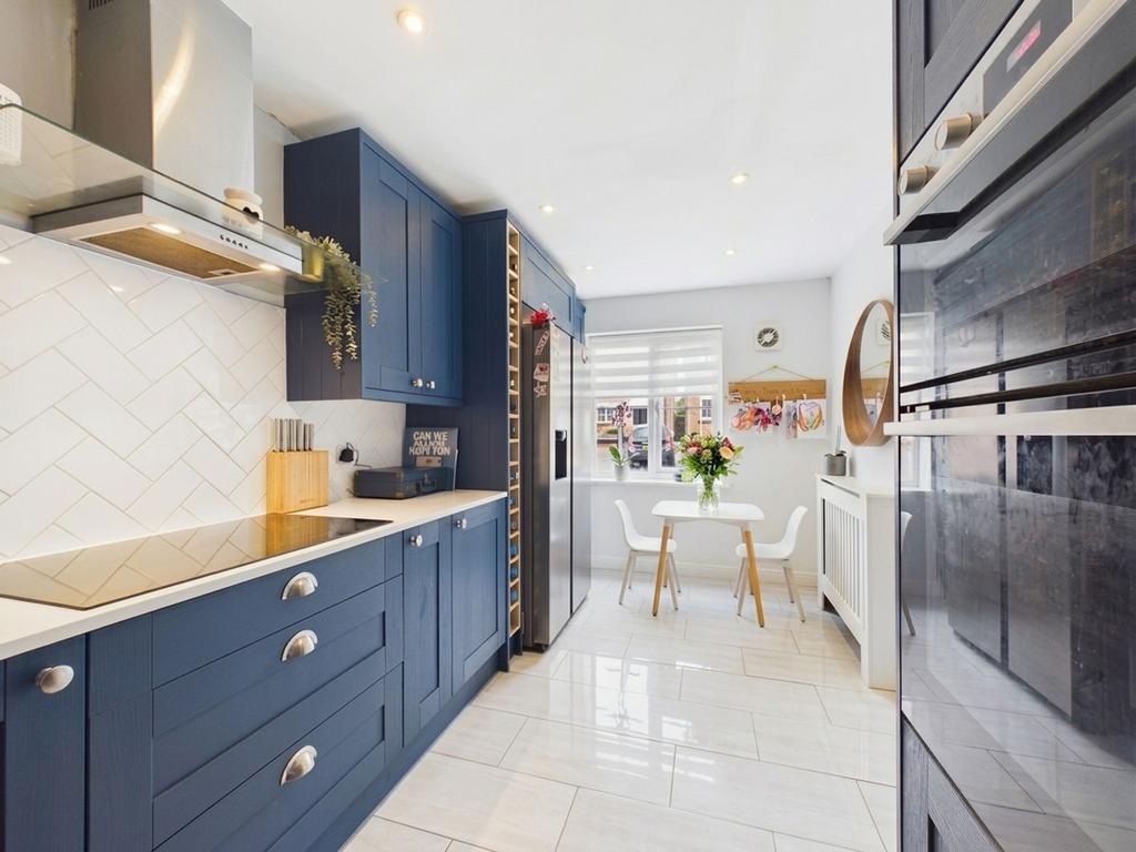 House in Nottingham - View 4