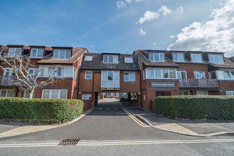 1 bedroom apartment for sale, Brinton Lane, Hythe, Southampton, Hampshire, SO45 6EE