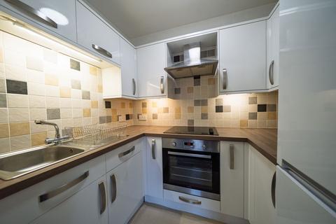 1 bedroom apartment for sale, Brinton Lane, Hythe, Southampton, Hampshire, SO45 6EE