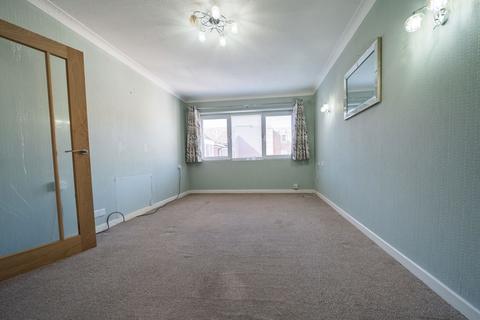 1 bedroom apartment for sale, Brinton Lane, Hythe, Southampton, Hampshire, SO45 6EE
