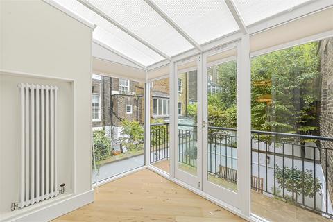 4 bedroom house to rent, Sterling Street, Knightsbridge, SW7