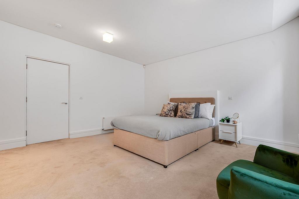 Apartment in Marylebone - More