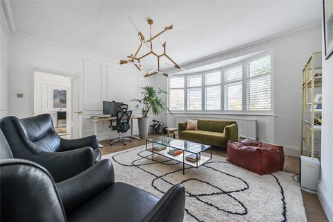 5 bedroom semi-detached house for sale, Bromley Common, Bromley