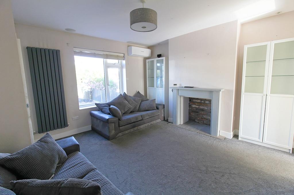 House in Wigston - View 2